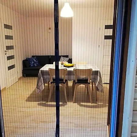 אכסניה Nad Jeziorem 7