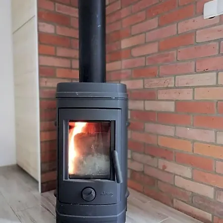 Nad Jeziorem 7