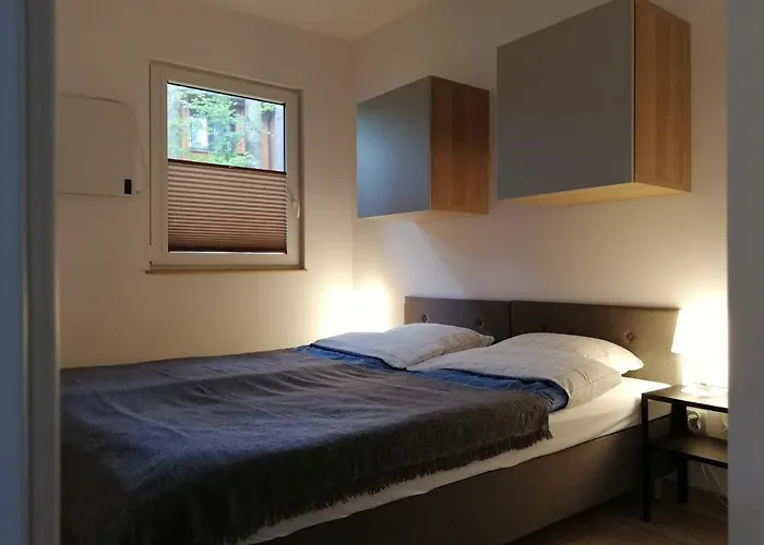 Nad Jeziorem 7 * Kamienica Krolewska